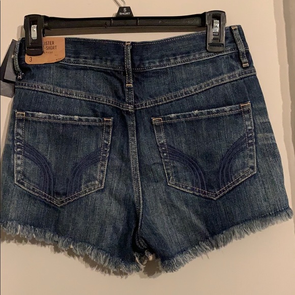 Hollister shorts - Picture 2 of 2
